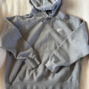 gray hoodie